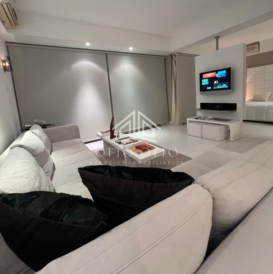 Apartamento ID.28631 - Espectacular Departamento en venta frente al mar, penthouse de 4 dormitorios. Punta del Este
