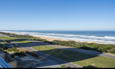 Departamento en Torre Lobos en venta, unidad de 3 dormitorios con vista al mar, Punta del Este