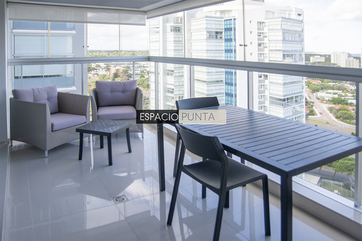 Apartamento ID.4113 -  Apartamento de 2 dormitorios en Miami Boulevard! Punta del Este