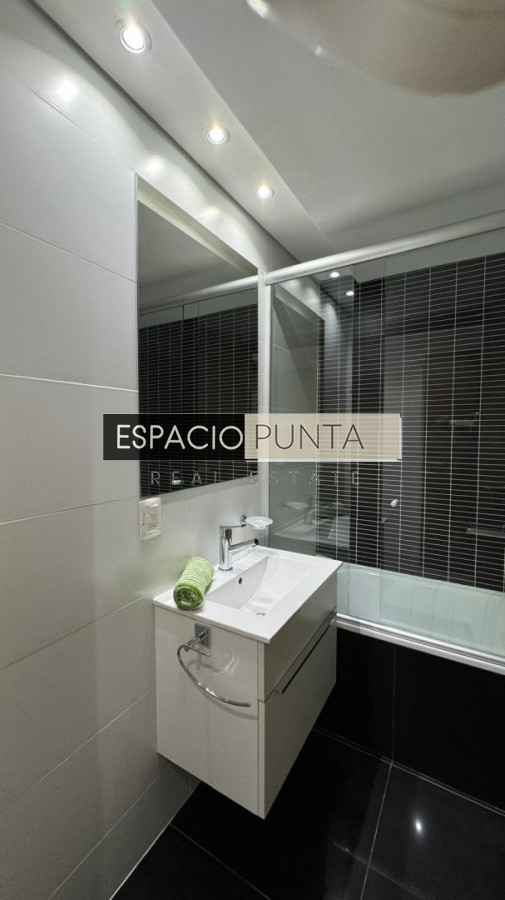Apartamento ID.4111 - Vende hermoso depto de 2 dormitorios en Look Brava, Punta del Este