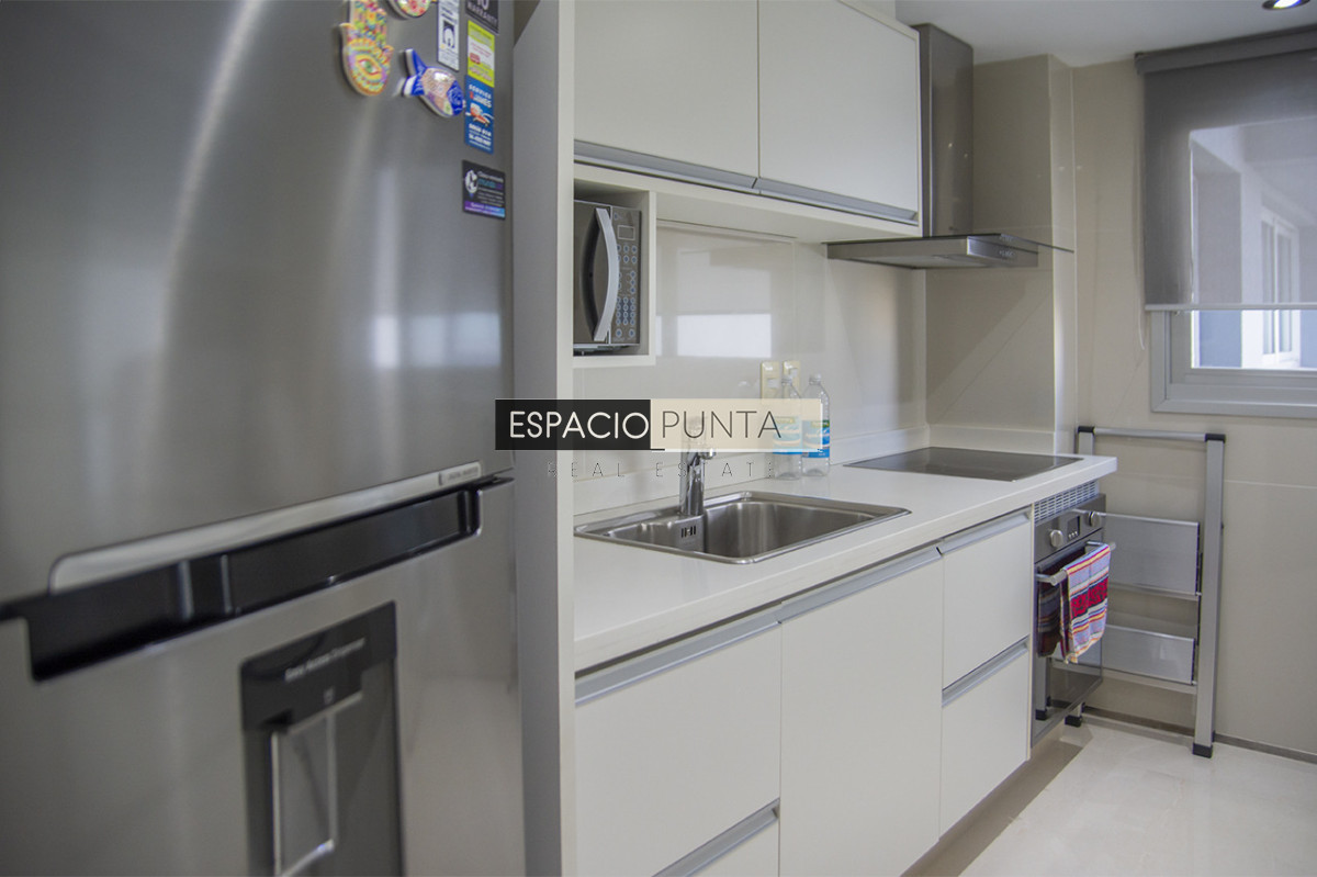 Apartamento ID.4113 -  Apartamento de 2 dormitorios en Miami Boulevard! Punta del Este