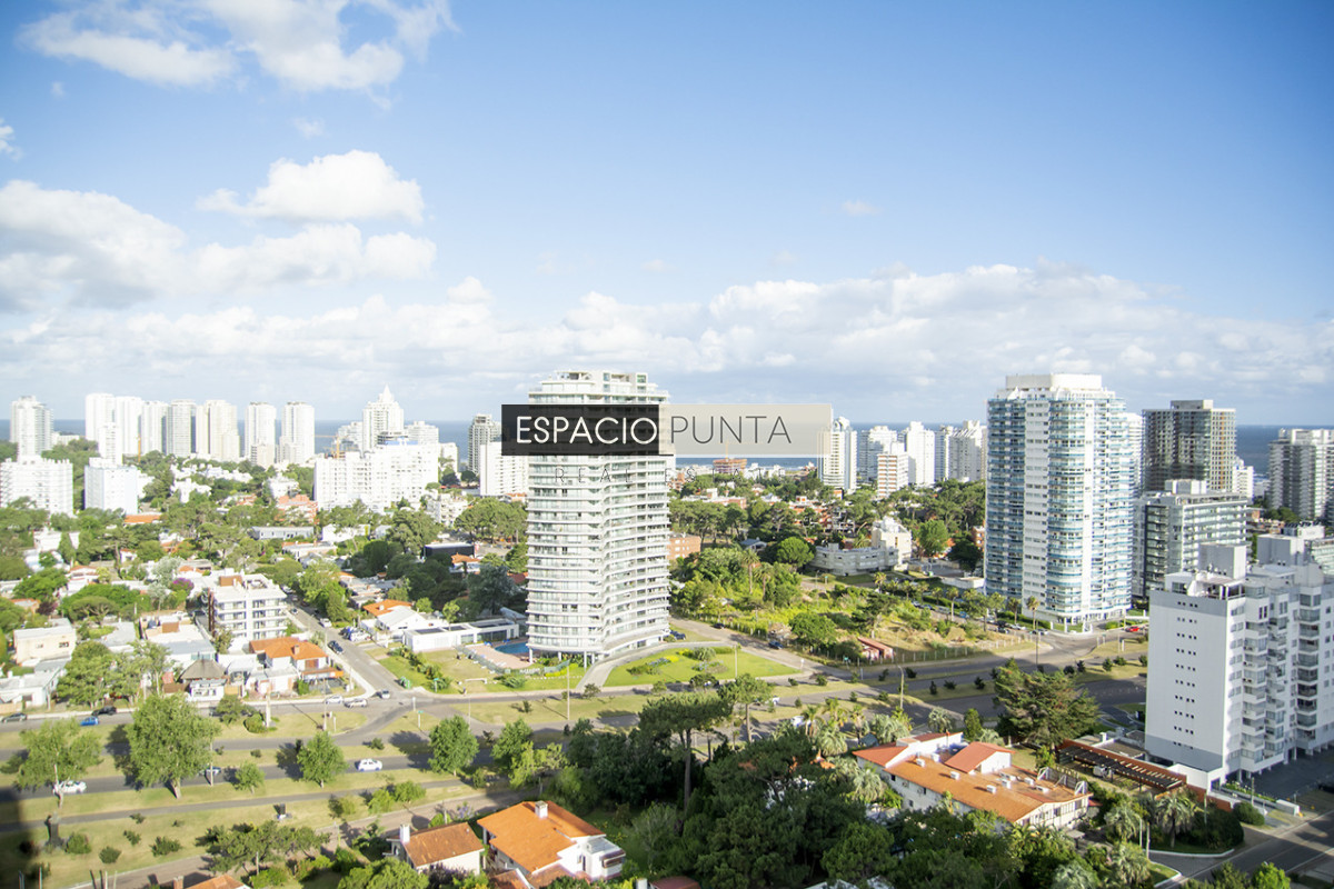 Apartamento ID.4113 -  Apartamento de 2 dormitorios en Miami Boulevard! Punta del Este