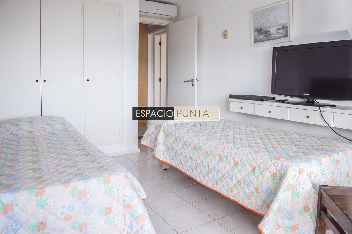 Apartamento ID.3555 - APARTAMENTO EN VENTA 2 DORMITORIOS, PLAYA MANSA