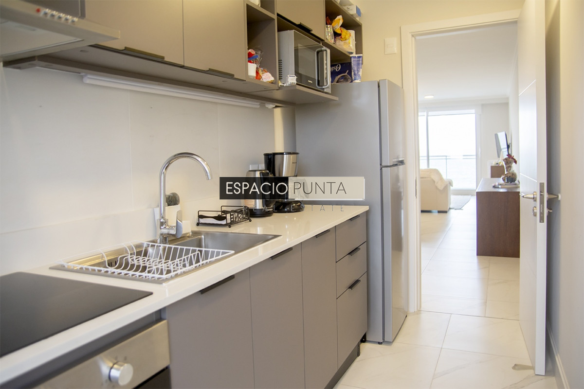 Apartamento ID.987 - Apartamento de 2 dormitorios en Playa Mansa , Punta del este 