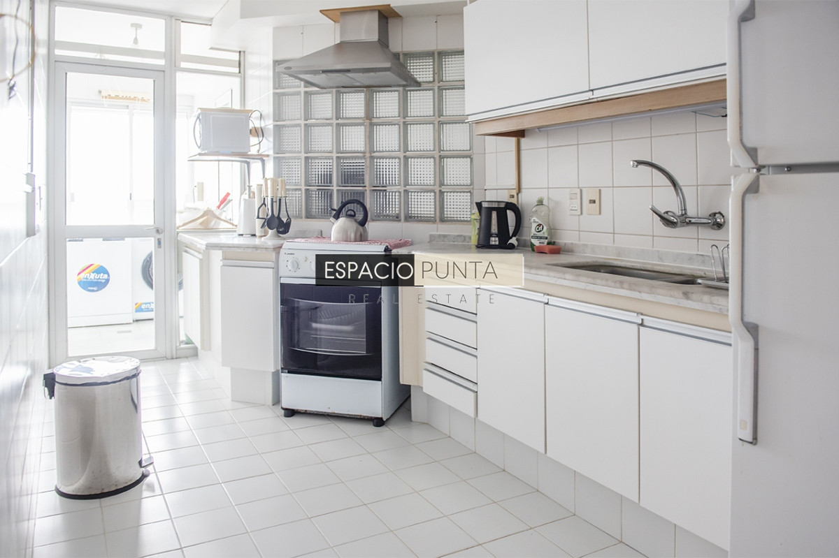 Apartamento ID.3555 - APARTAMENTO EN VENTA 2 DORMITORIOS, PLAYA MANSA