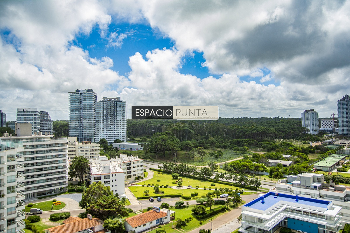Apartamento ID.724 - Departamento con agradable vista en edificio Tiburón