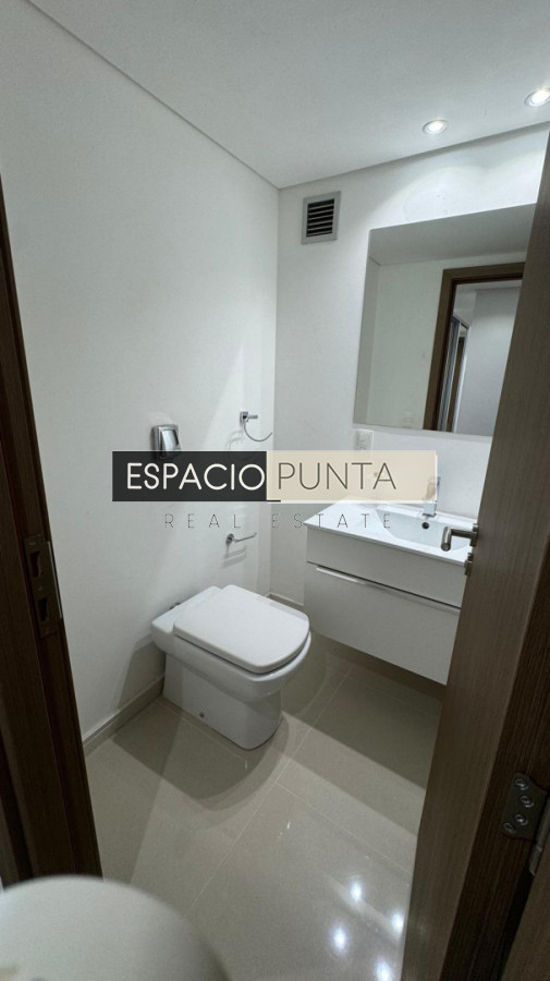 Apartamento ID.4111 - Vende hermoso depto de 2 dormitorios en Look Brava, Punta del Este