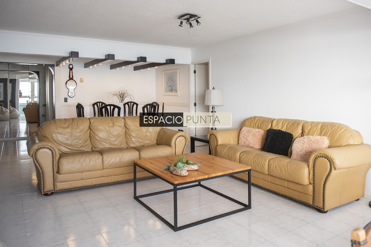 Apartamento ID.3555 - APARTAMENTO EN VENTA 2 DORMITORIOS, PLAYA MANSA