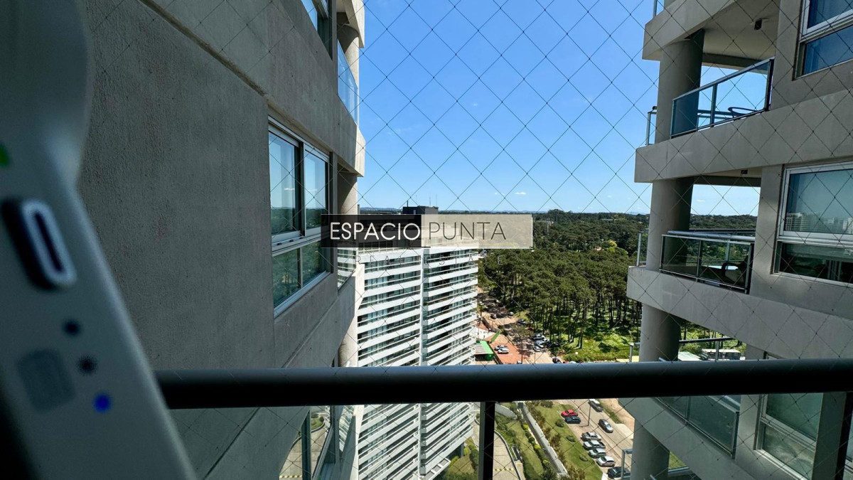 Apartamento ID.4111 - Vende hermoso depto de 2 dormitorios en Look Brava, Punta del Este
