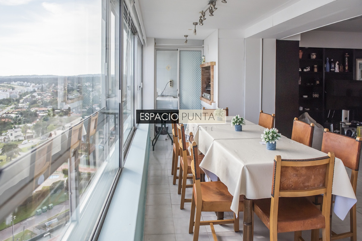 Apartamento ID.3555 - APARTAMENTO EN VENTA 2 DORMITORIOS, PLAYA MANSA