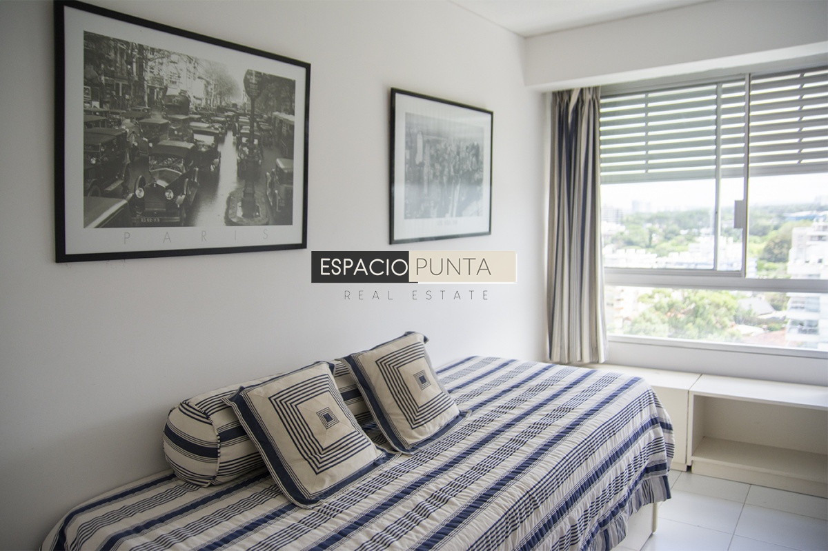 Apartamento ID.724 - Departamento con agradable vista en edificio Tiburón