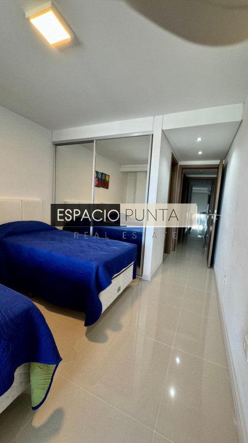 Apartamento ID.4111 - Vende hermoso depto de 2 dormitorios en Look Brava, Punta del Este