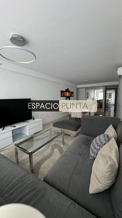 Apartamento ID.4111 - Vende hermoso depto de 2 dormitorios en Look Brava, Punta del Este