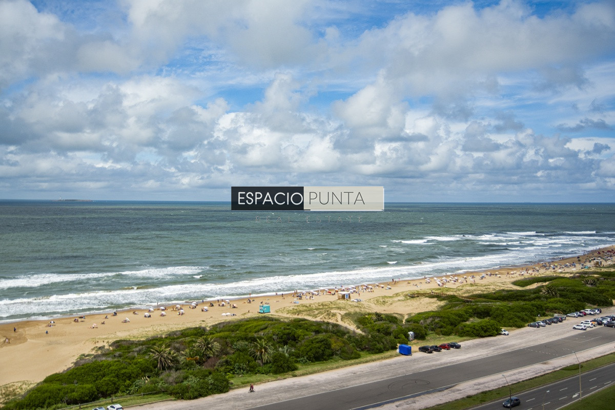 Apartamento ID.724 - Departamento con agradable vista en edificio Tiburón