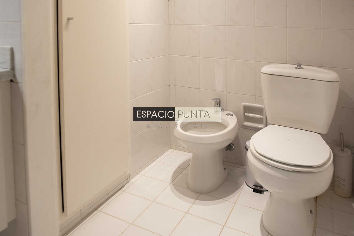 Apartamento ID.3555 - APARTAMENTO EN VENTA 2 DORMITORIOS, PLAYA MANSA