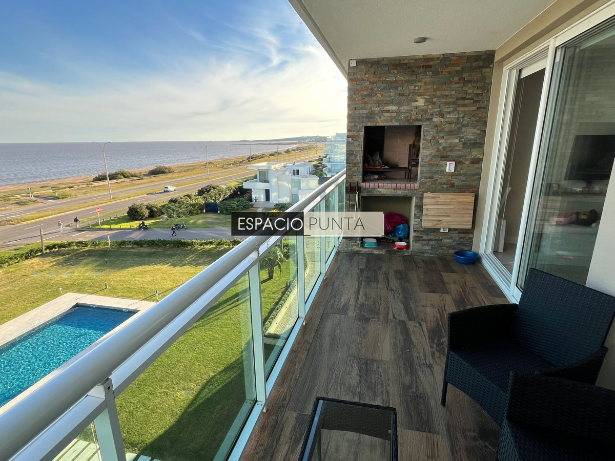 Apartamento ID.987 - Apartamento de 2 dormitorios en Playa Mansa , Punta del este 