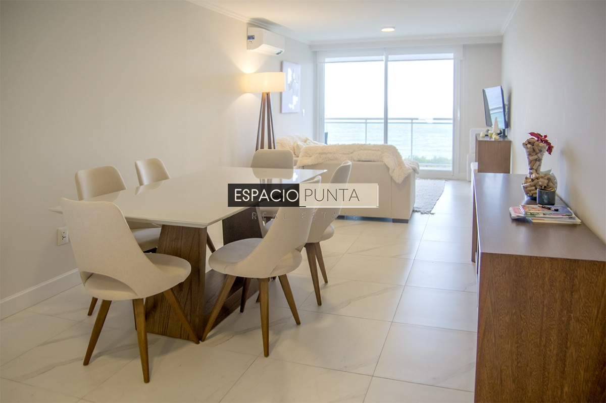 Apartamento ID.987 - Apartamento de 2 dormitorios en Playa Mansa , Punta del este 