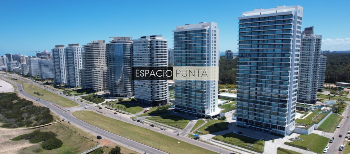 Apartamento ID.3729 - Vistas panoramicas de Playa Brava, Departamento de 3 dormitorios en venta. Torre Le Parc