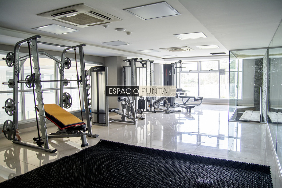 Apartamento ID.4113 -  Apartamento de 2 dormitorios en Miami Boulevard! Punta del Este