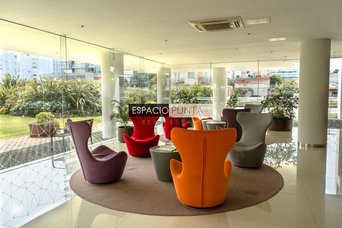 Apartamento ID.4127 - Departamento de 2 dormitorios en venta a ametros del mar