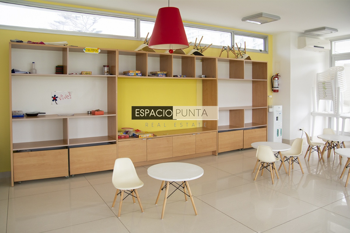 Apartamento ID.4113 -  Apartamento de 2 dormitorios en Miami Boulevard! Punta del Este