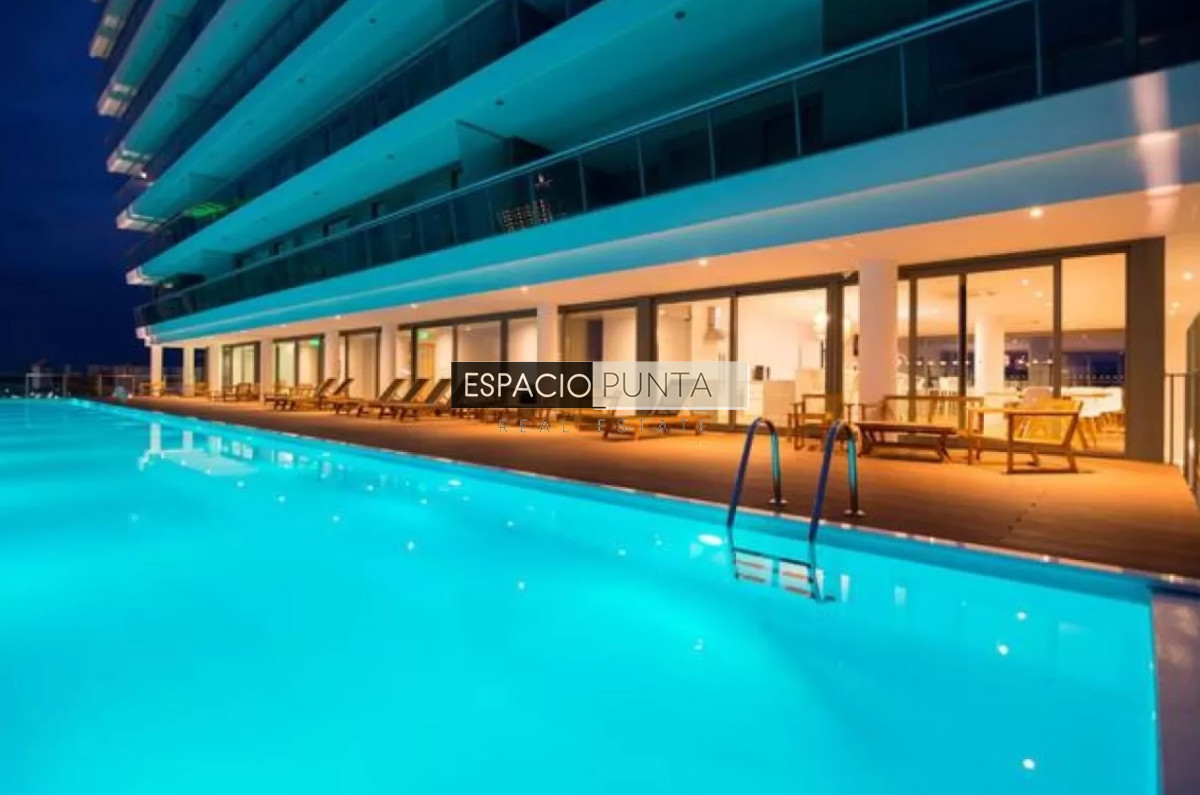 Apartamento ID.4128 - Elegancia y Comodidad a Pasos del Mar, departamento de 2 dormitorios en Torre Onix