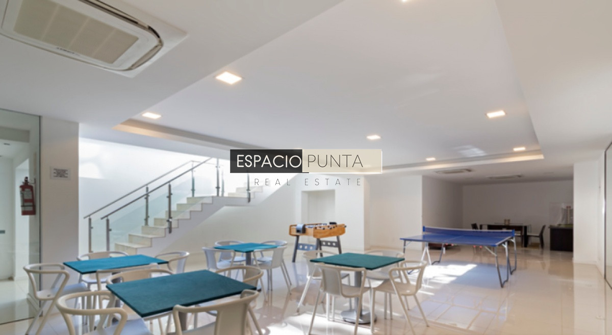 Apartamento ID.562 - Apartamento en venta en Torre esmeralda de 3 dormitorios , en Punta del Este