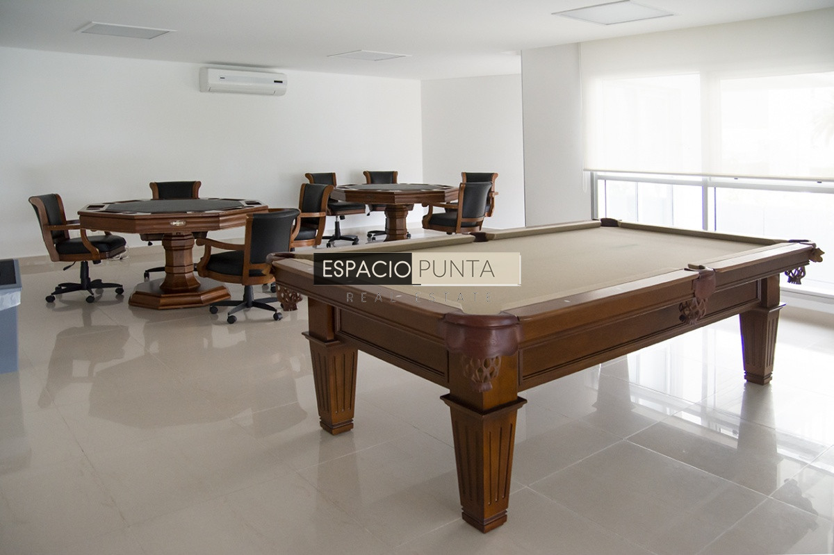 Apartamento ID.4113 -  Apartamento de 2 dormitorios en Miami Boulevard! Punta del Este