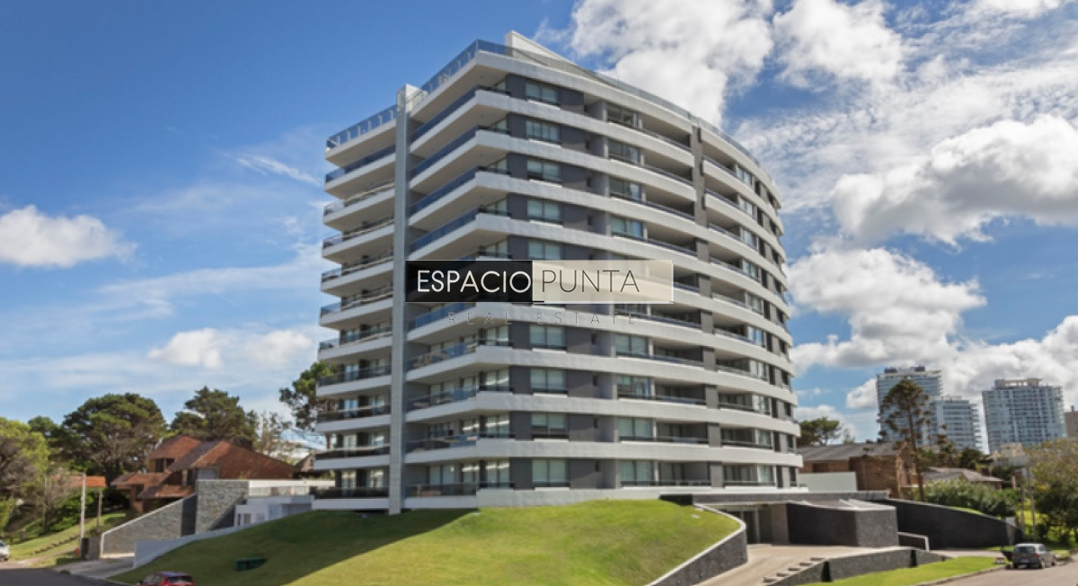 Apartamento ID.562 - Apartamento en venta en Torre esmeralda de 3 dormitorios , en Punta del Este
