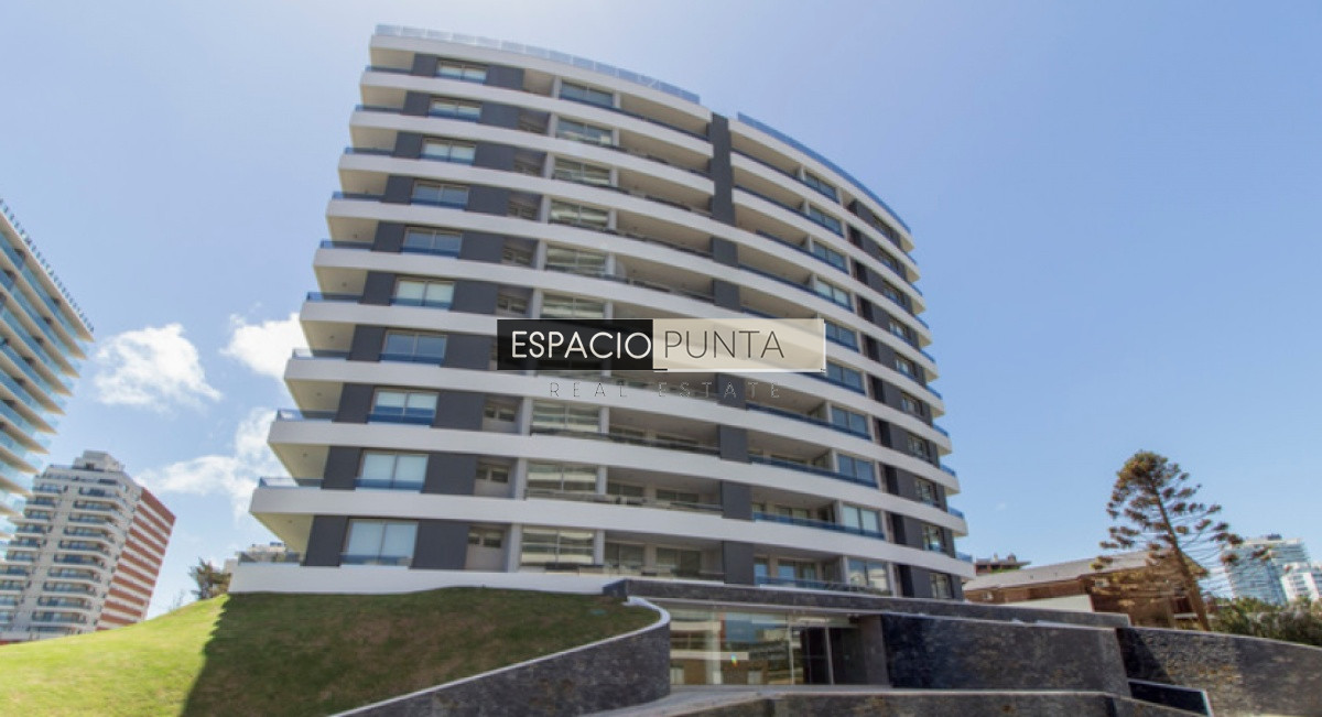 Apartamento ID.562 - Apartamento en venta en Torre esmeralda de 3 dormitorios , en Punta del Este
