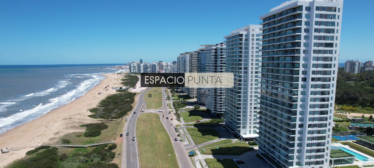 Apartamento ID.3729 - Vistas panoramicas de Playa Brava, Departamento de 3 dormitorios en venta. Torre Le Parc