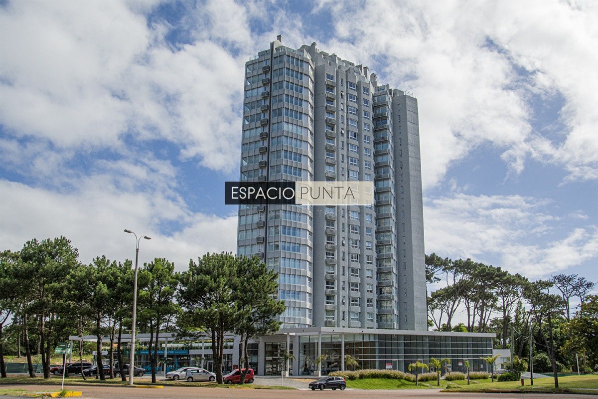 Apartamento ID.2672 - Venta Apartamento 2 dormitorios en zona Roosevelt, Torre Ocean Drive Country