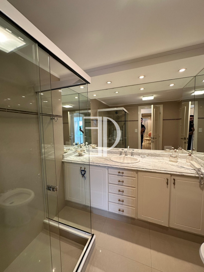 Apartamento ID.1012 - Departamento en venta, 3 dormitorios.     Playa Mansa