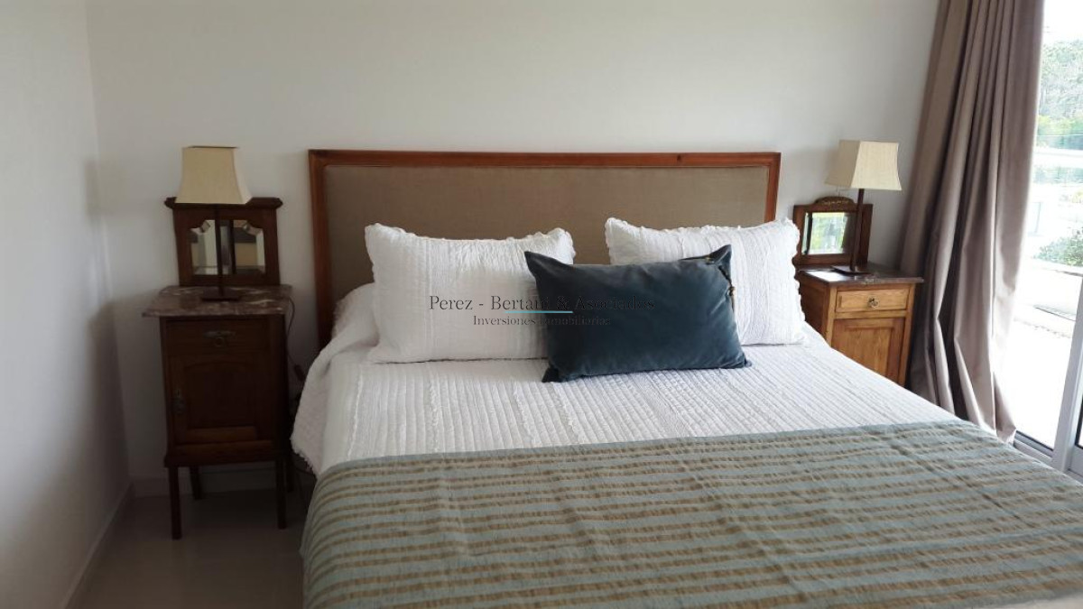 Apartamento ID.835 - Exclusivo departamento de 2 dormitorios con excelente vista.