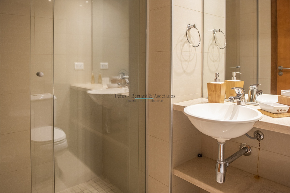 Apartamento ID.944 - Hermoso Departamento en venta frente a Playa Brava, 3 dorm + dep. Marigot Brava