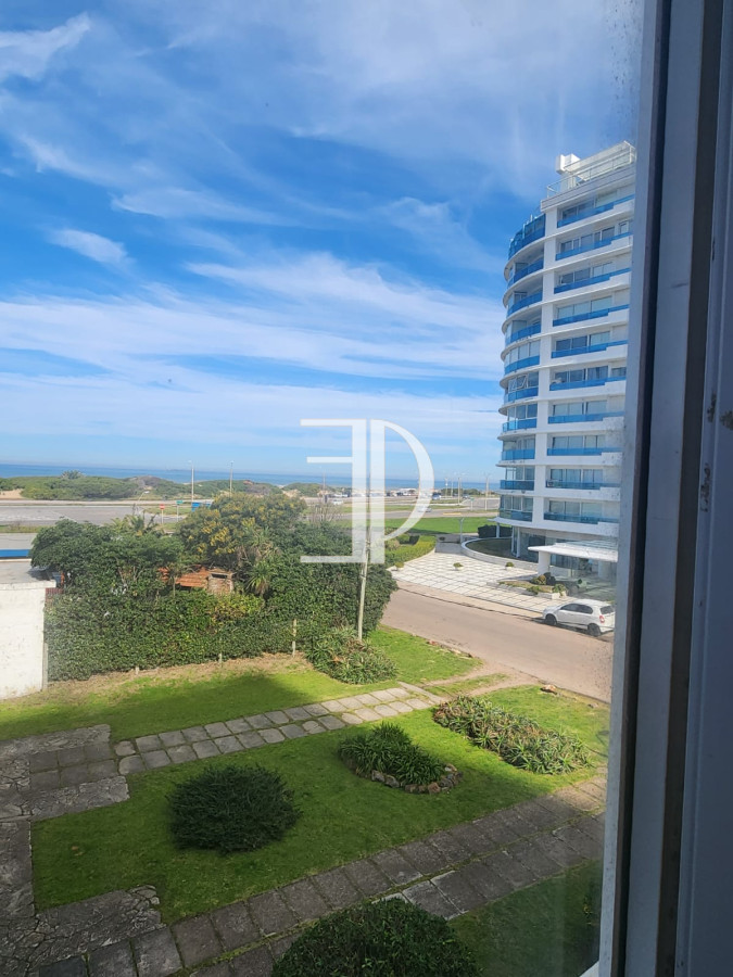 Apartamento ID.285 - Apartamento en venta de 2 dormitorios en Punta Del Este 