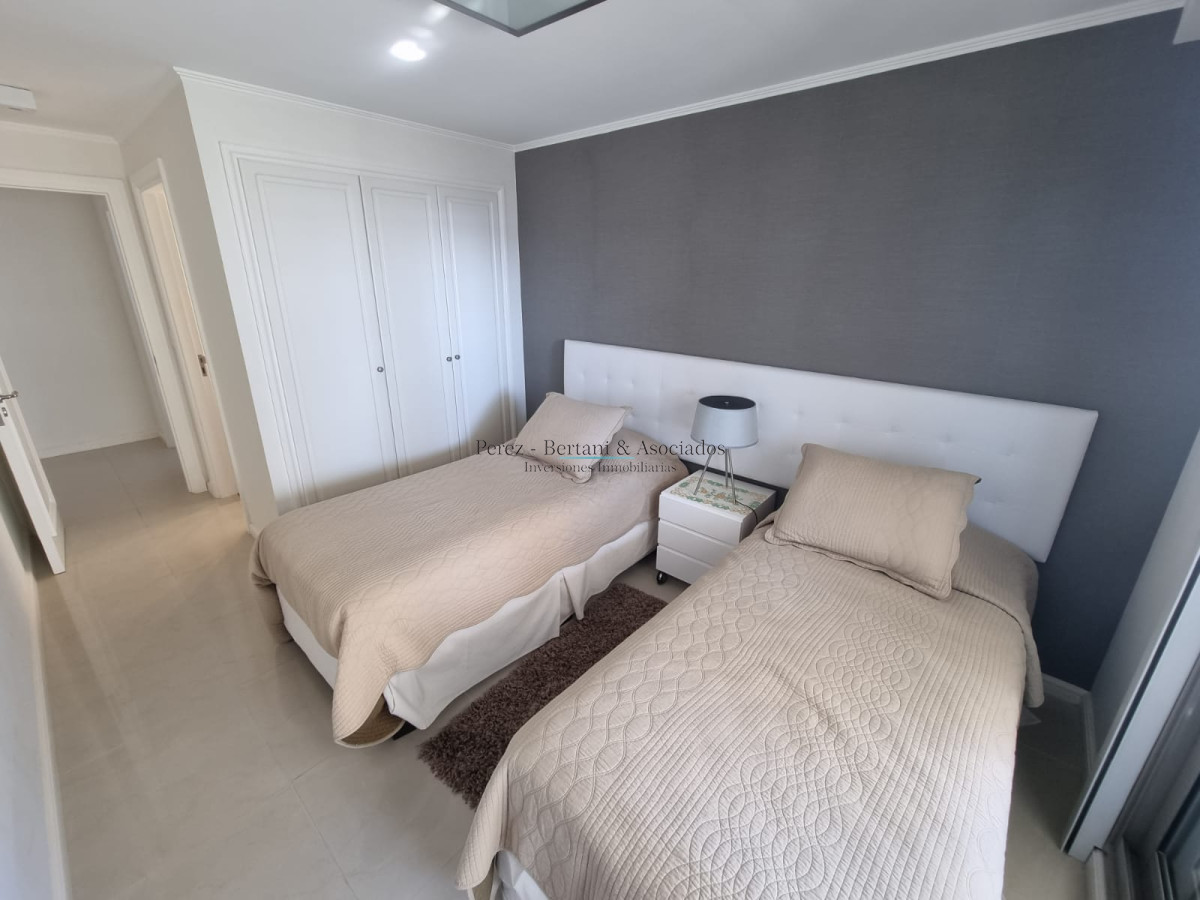 Apartamento ID.1119 - Espectacular departamento frente al mar, en Torre Imperiale.