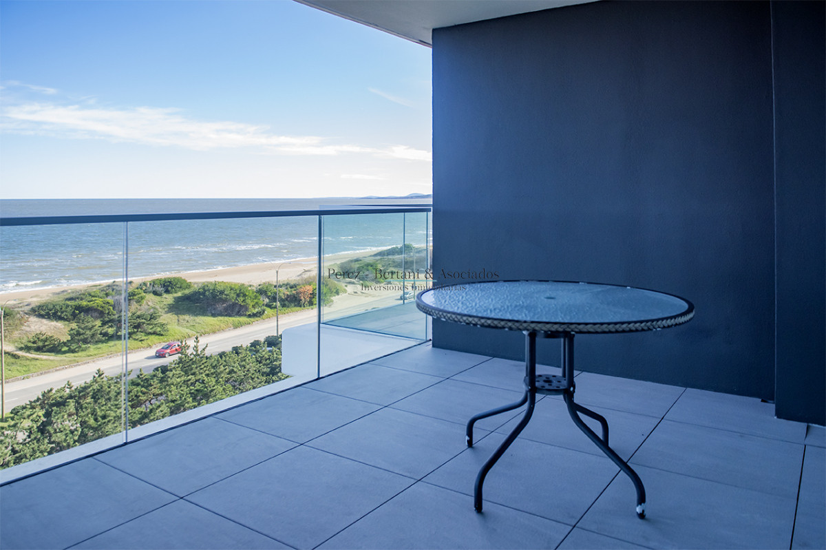 Apartamento ID.990 - Gran oportunidad, departamento frente al mar con vista a la bahia en venta. Torre Venetian.