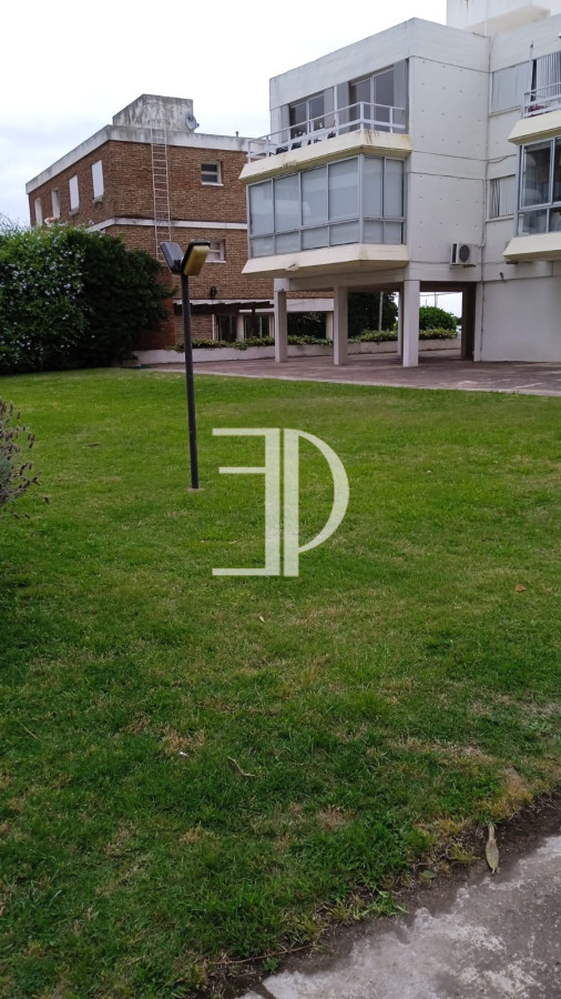 Apartamento ID.285 - Apartamento en venta de 2 dormitorios en Punta Del Este 