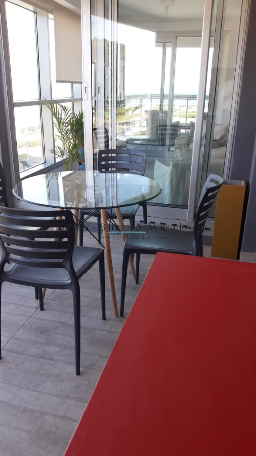 Apartamento ID.835 - Exclusivo departamento de 2 dormitorios con excelente vista.