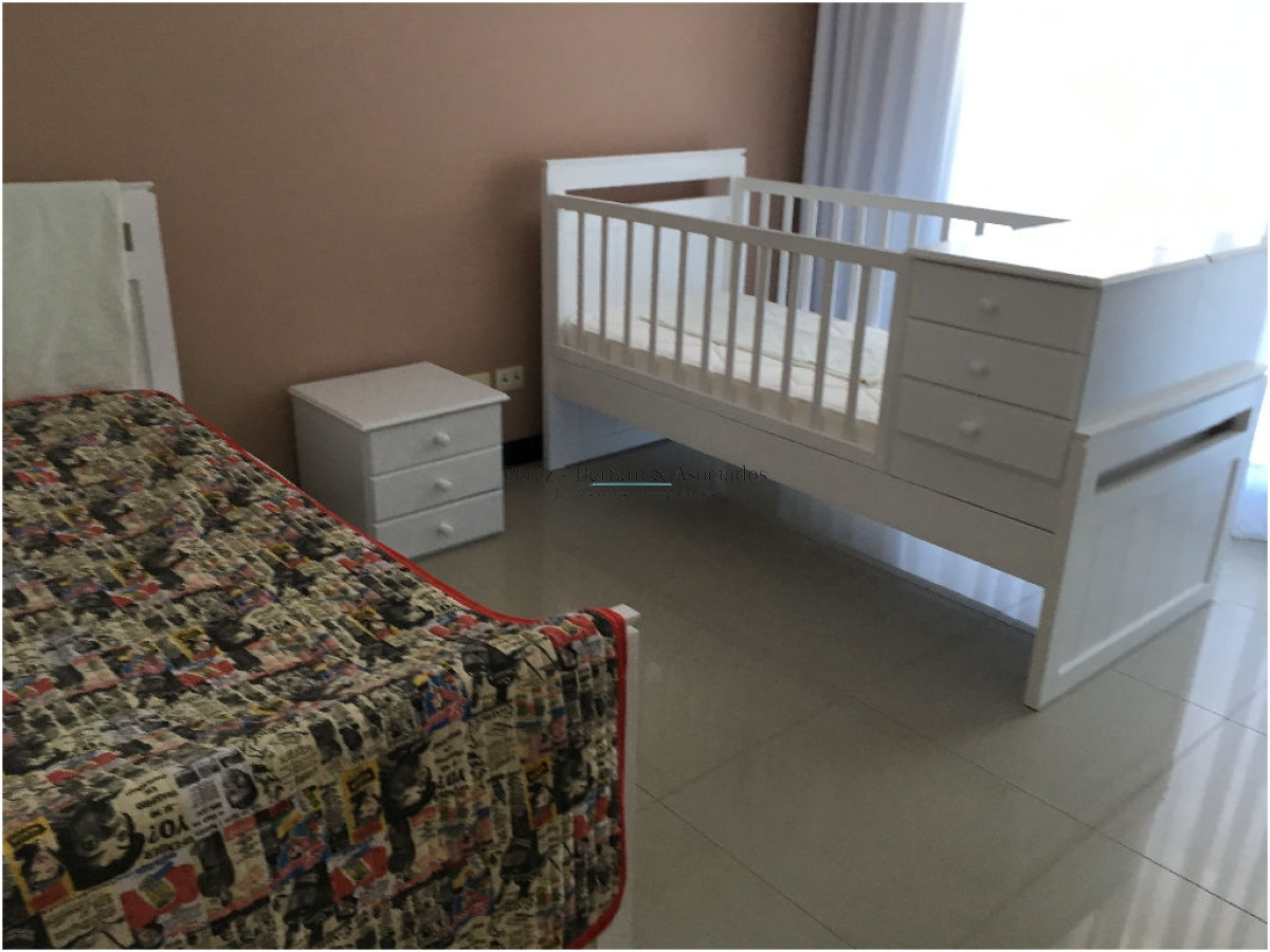 Apartamento ID.1174 - Espectacular Departamento en venta frente a Playa Brava, Torre Lobos