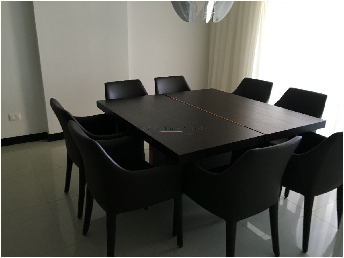 Apartamento ID.1174 - Espectacular Departamento en venta frente a Playa Brava, Torre Lobos