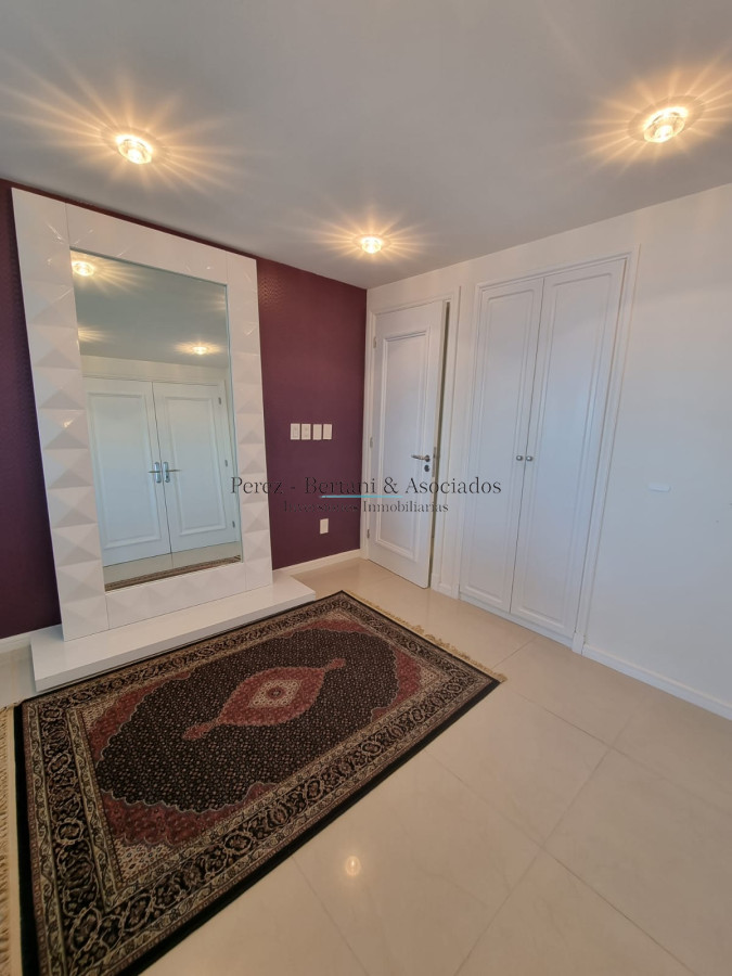 Apartamento ID.1119 - Espectacular departamento frente al mar, en Torre Imperiale.