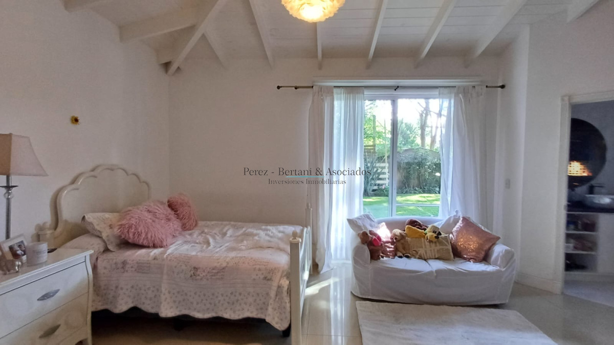 Casa ID.382 - Casa en vente en Alborada , Punta del este , Barrio privado