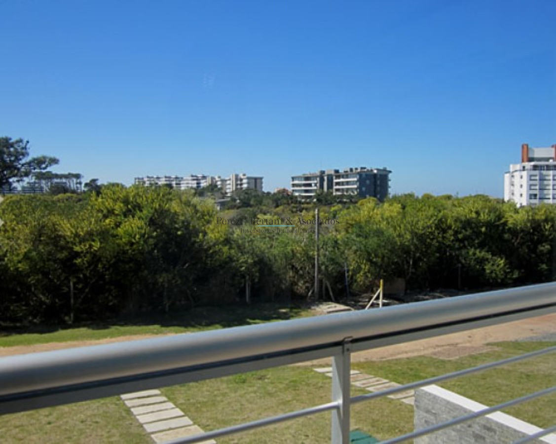 Casa ID.946 - Alquiler  temporal casa 3 dormitorios en Punta del Este
