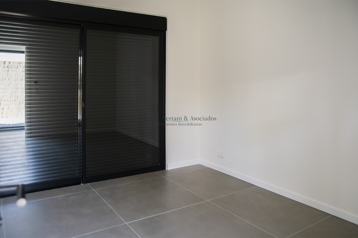 Casa ID.1279 - Chalet en el Golf de 4 dormitorios en venta a estrenar 