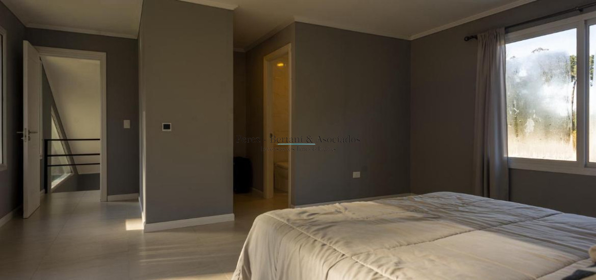Casa ID.712 - Casa de 3 dormitorios en venta en Pinares. 