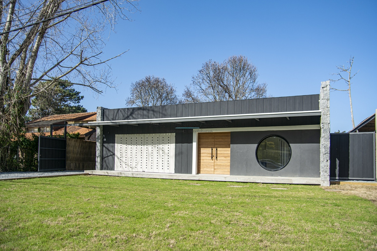 Casa ID.1279 - Chalet en el Golf de 4 dormitorios en venta a estrenar 