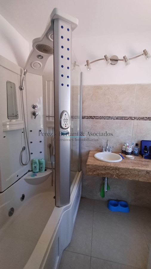 Casa ID.382 - Casa en vente en Alborada , Punta del este , Barrio privado