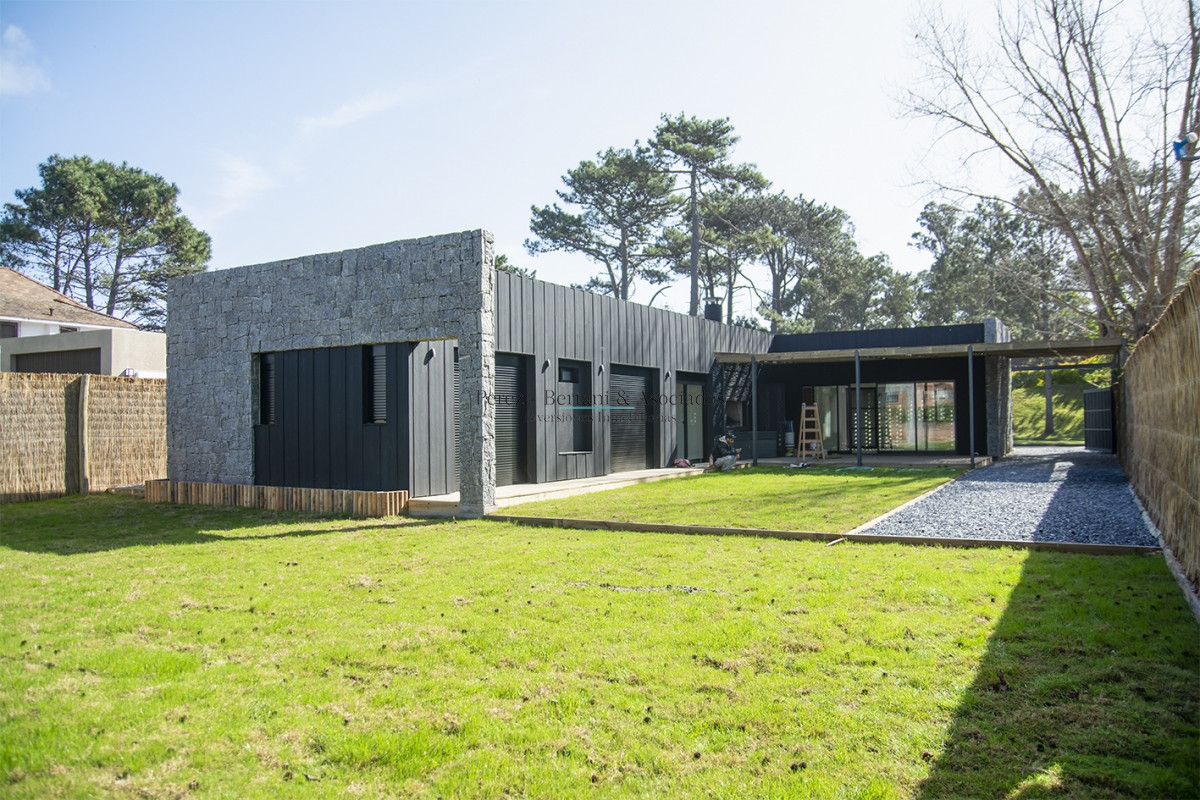 Casa ID.1279 - Chalet en el Golf de 4 dormitorios en venta a estrenar 